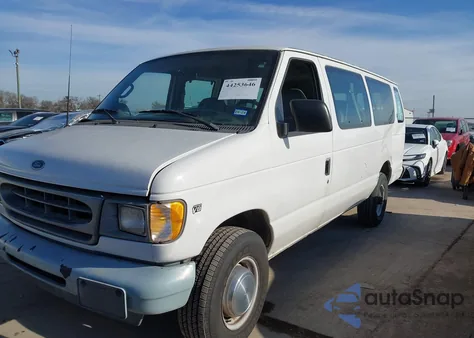 2001 Ford E-350 Super Duty Xl/Xlt z USA, uszkodzony, nr VIN 1FBSS31L41HB21571